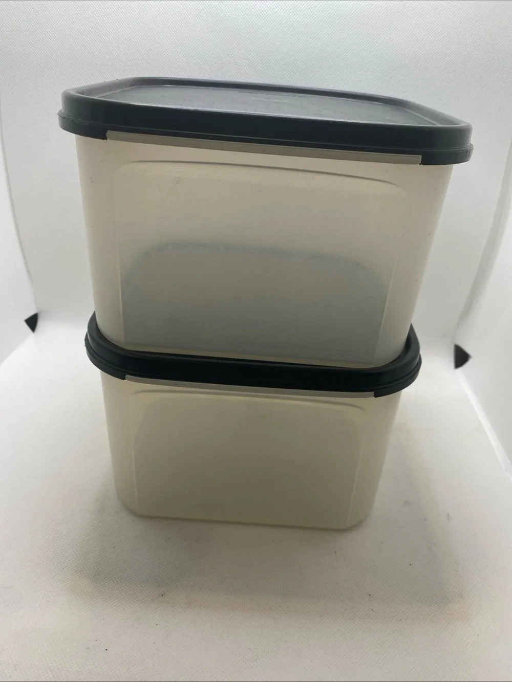 Tupperware Modular Mates Containers - 11 cups - set of 2